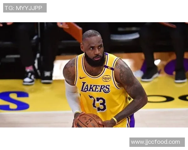 詹姆斯生涯首次提前进入休赛期，湖人无缘季后赛：新时代的挑战与反思