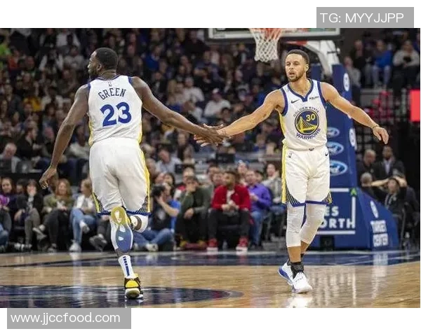 勇士与热火激战正酣1月12日腾讯视频全程直播精彩赛事不容错过 勇士与热火激战正酣1月12日腾讯视频全程直播精彩赛事不容错过