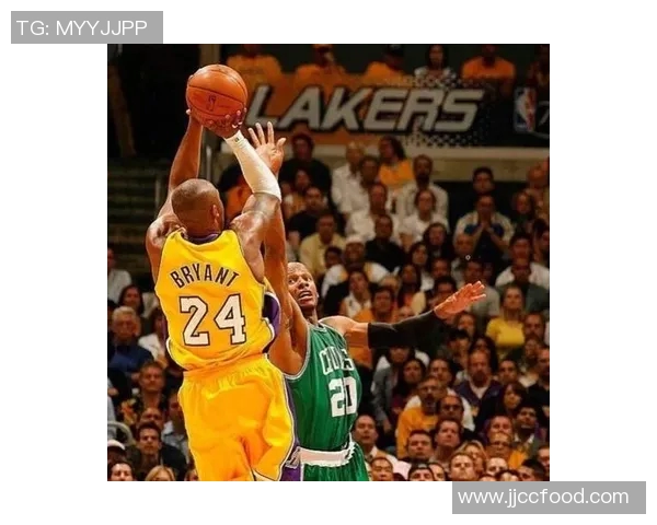 科比经典动作解析:从后仰跳投到梦幻脚步的篮球艺术之旅 科比经典动作解析:从后仰跳投到梦幻脚步的篮球艺术之旅